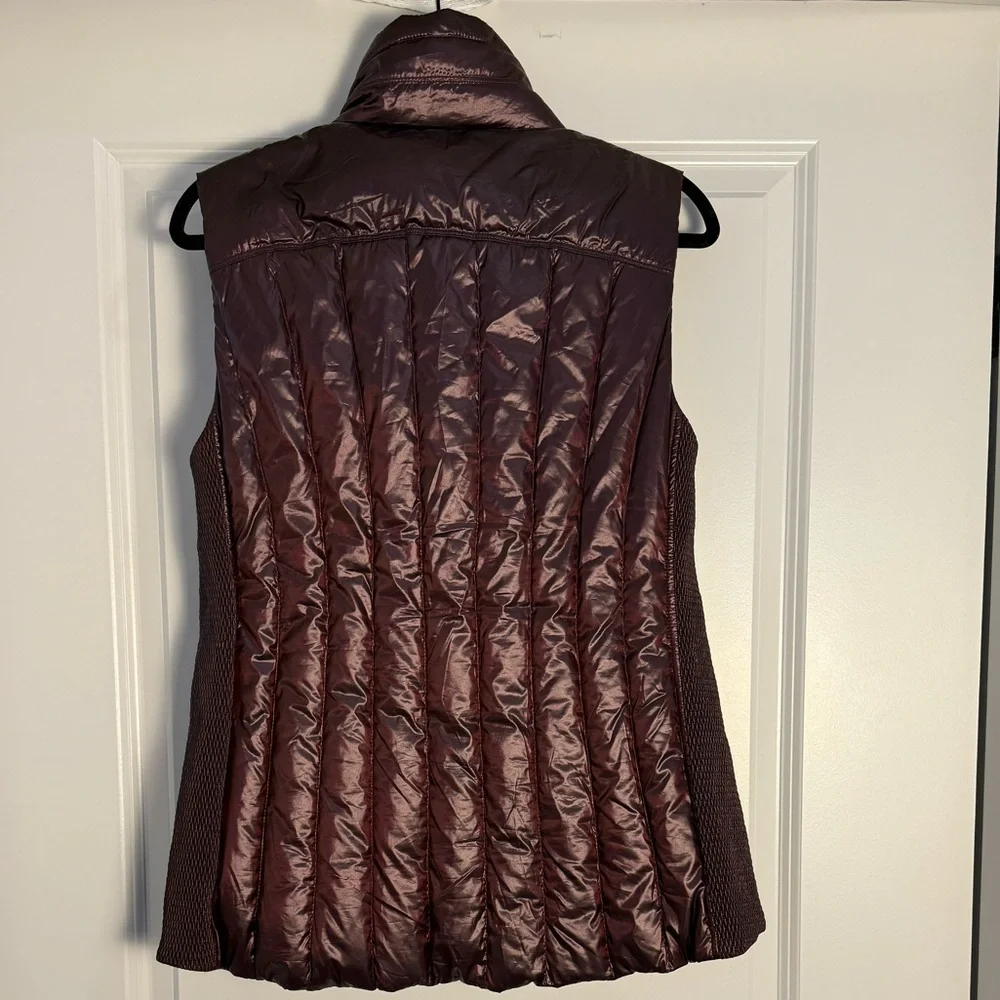 Calvin Klein Women's Quilted Performance Vest - Burgundy - Picture 2 of 5